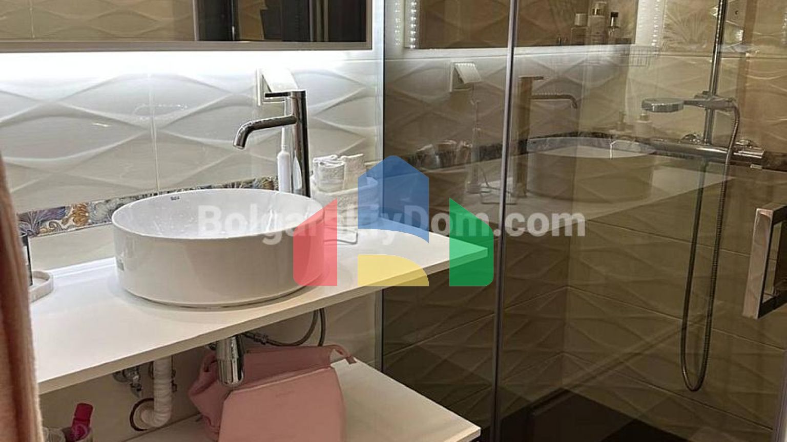 Трехкомнатная квартира в Вилла Флоренция