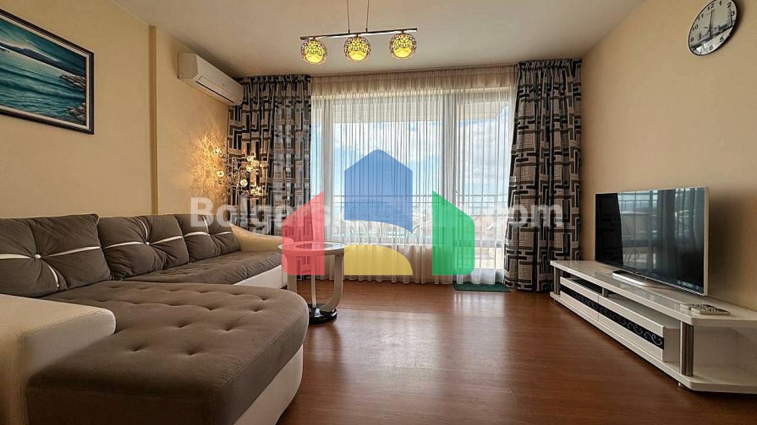 Двухкомнатная квартира в Ария