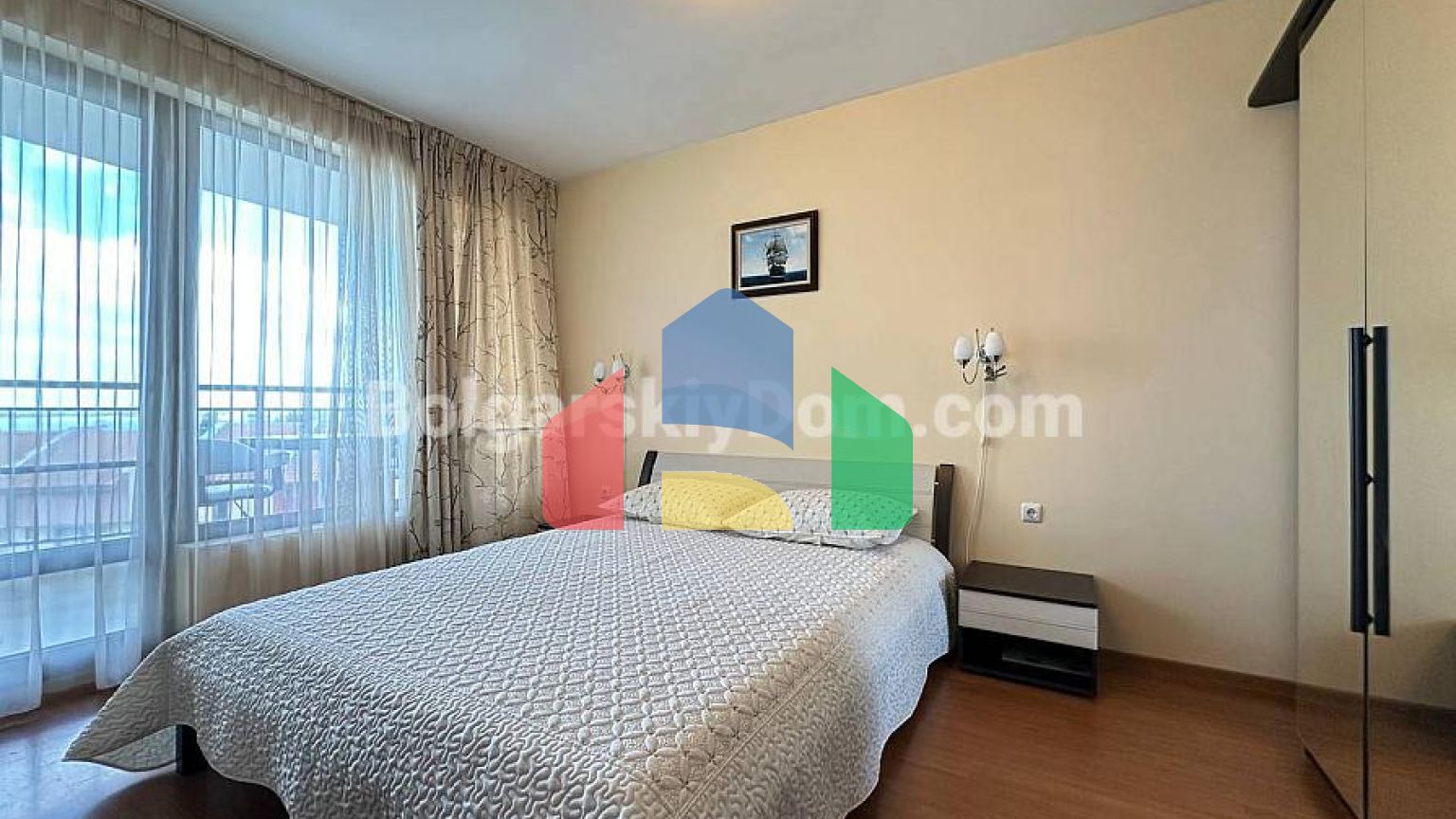 Двухкомнатная квартира в Ария