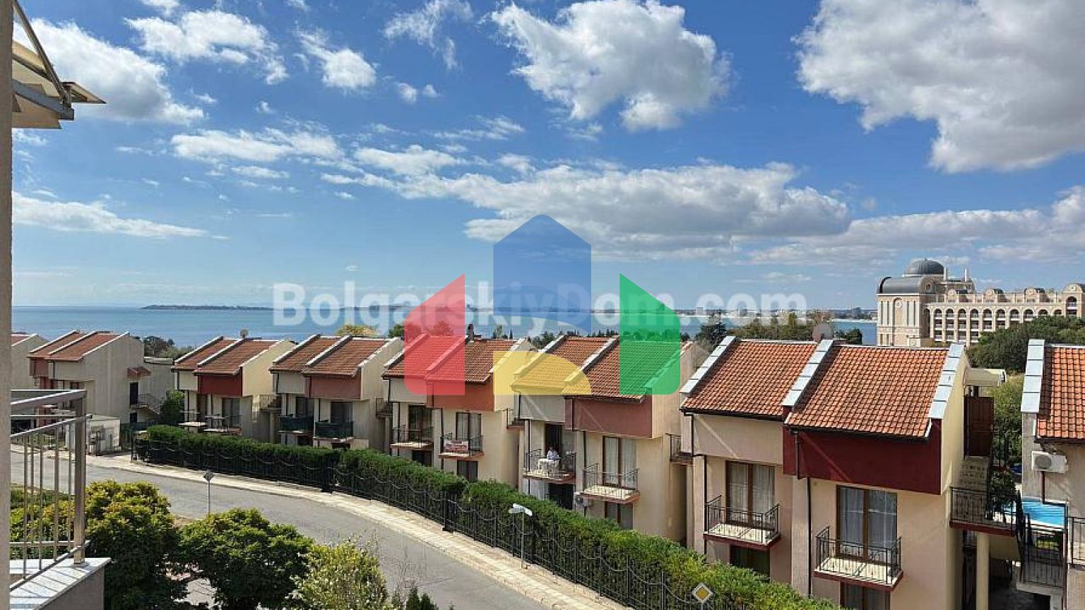 Двухкомнатная квартира в Ария