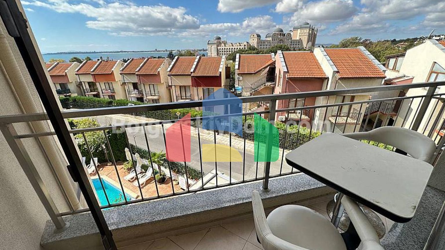 Двухкомнатная квартира в Ария