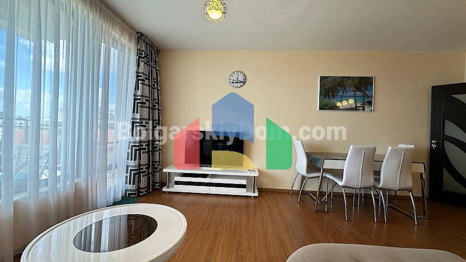 Двухкомнатная квартира в Ария