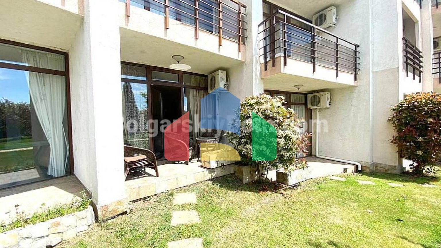 Двухкомнатная квартира в Диамант