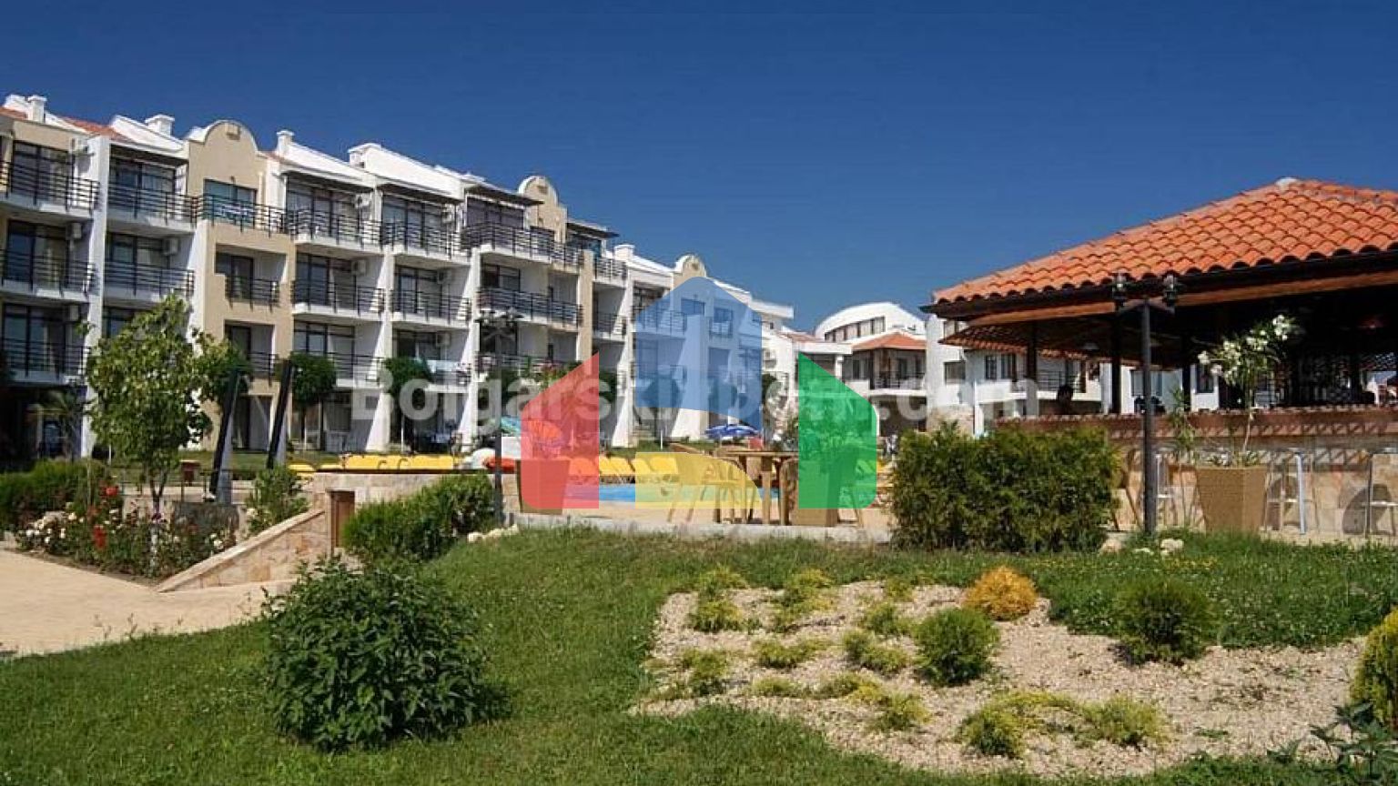 Двухкомнатная квартира в Диамант