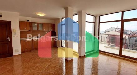 Трехкомнатная квартира в Хелиос