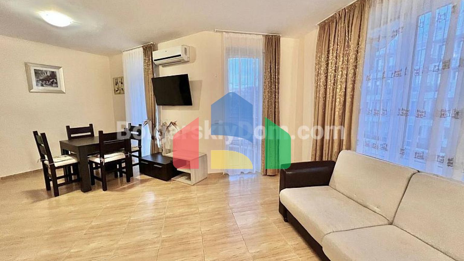 Двухкомнатная квартира в Скай Дримс