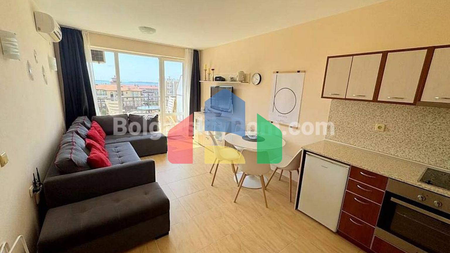 Трехкомнатная квартира в Аква Дримс