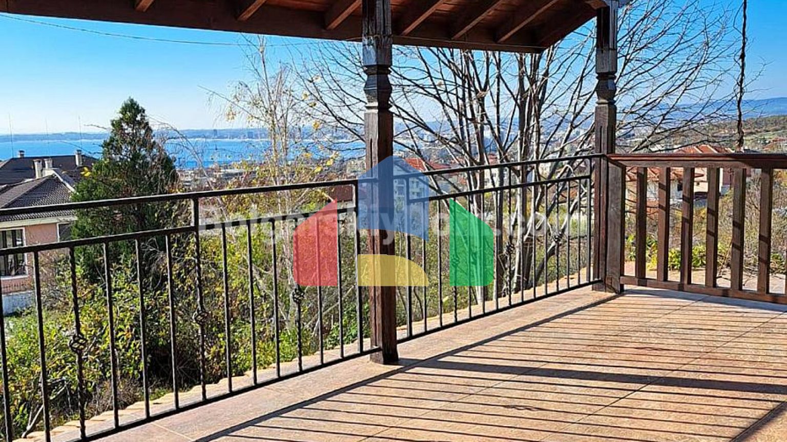 Дом в Инцараки