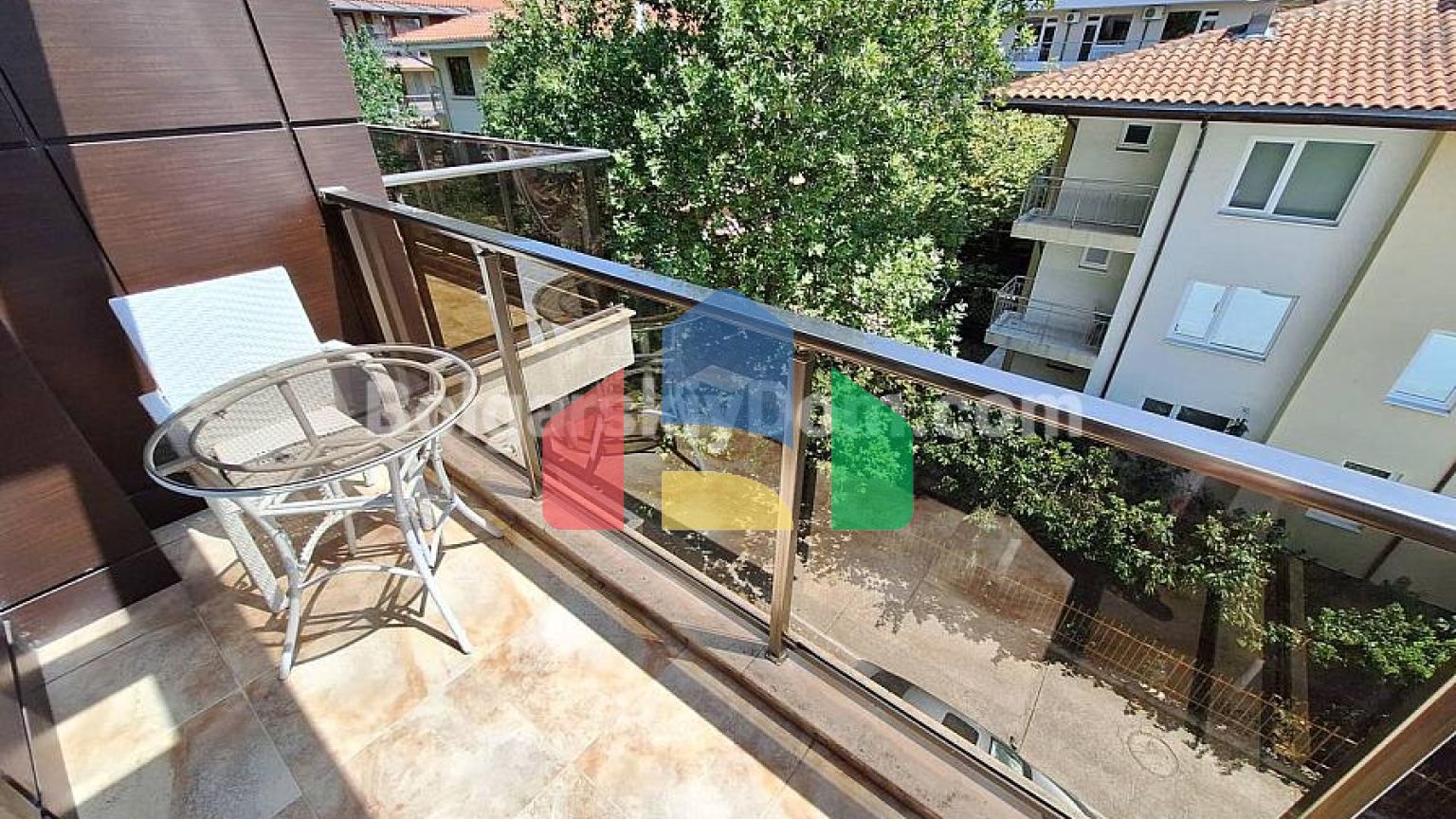 Трехкомнатная квартира в Вилла Аристо