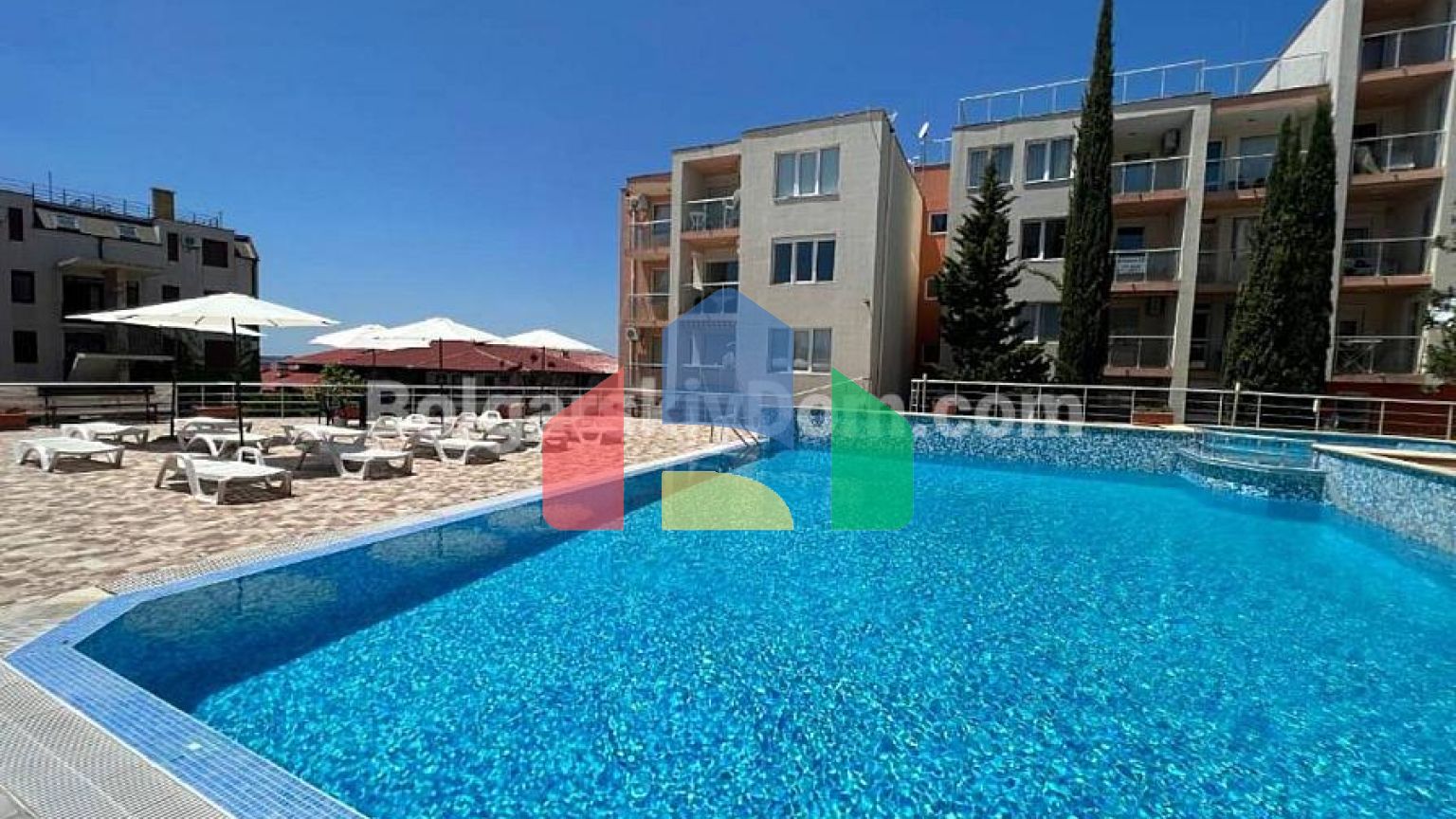 Трехкомнатная квартира в Виста Резиденс