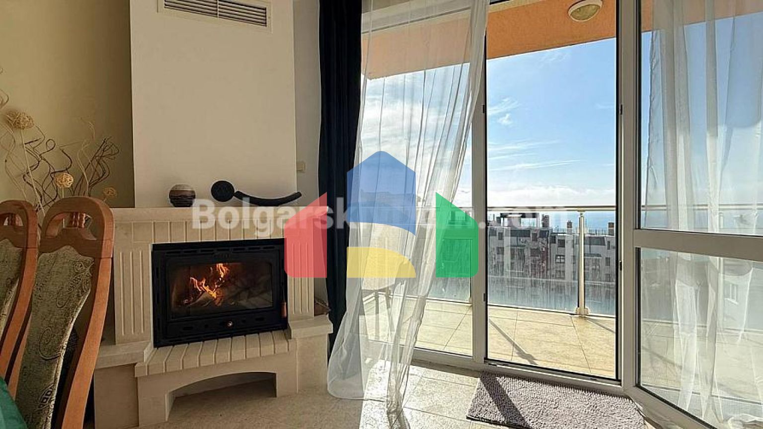 Трехкомнатная квартира в Виста Резиденс