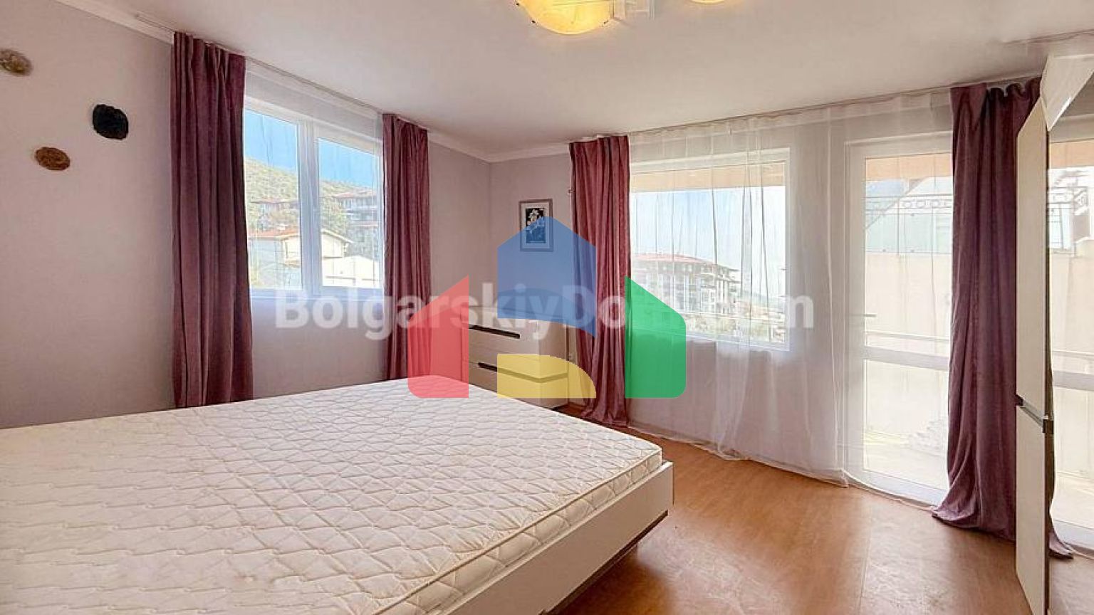 Трехкомнатная квартира в Виста Резиденс