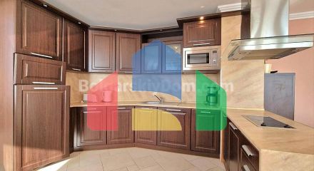 Трехкомнатная квартира в Манастира 2