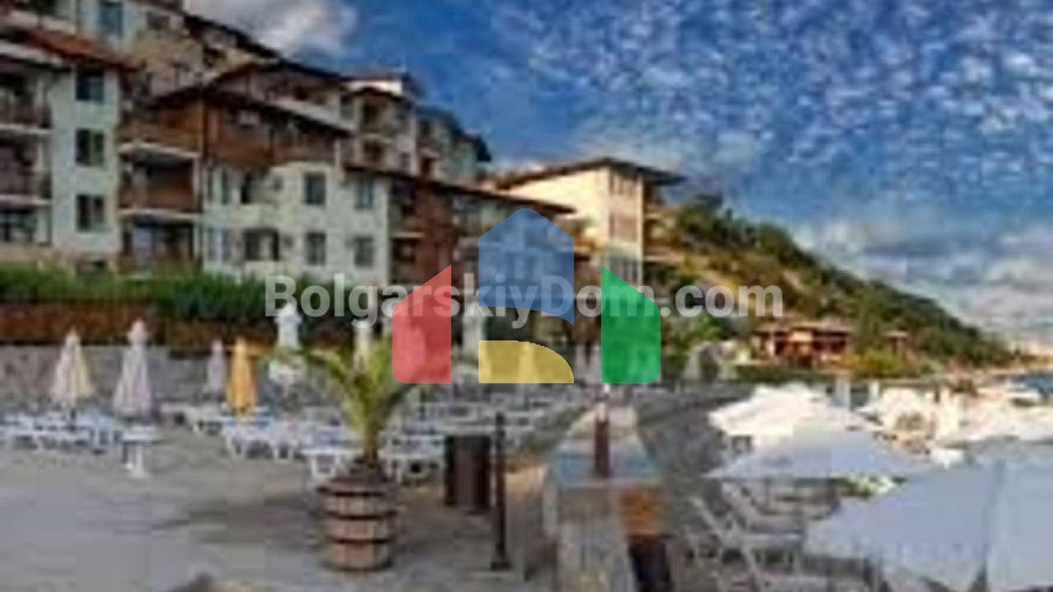 Трехкомнатная квартира в Райский Сад