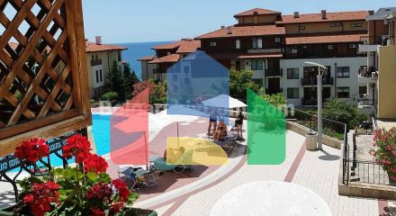 Трехкомнатная квартира в Райский Сад