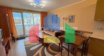 Трехкомнатная квартира в Райский Сад