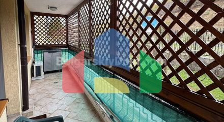 Трехкомнатная квартира в Райский Сад