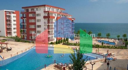 Трехкомнатная квартира в Марина Форт