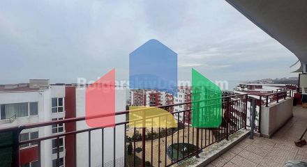 Трехкомнатная квартира в Марина Форт