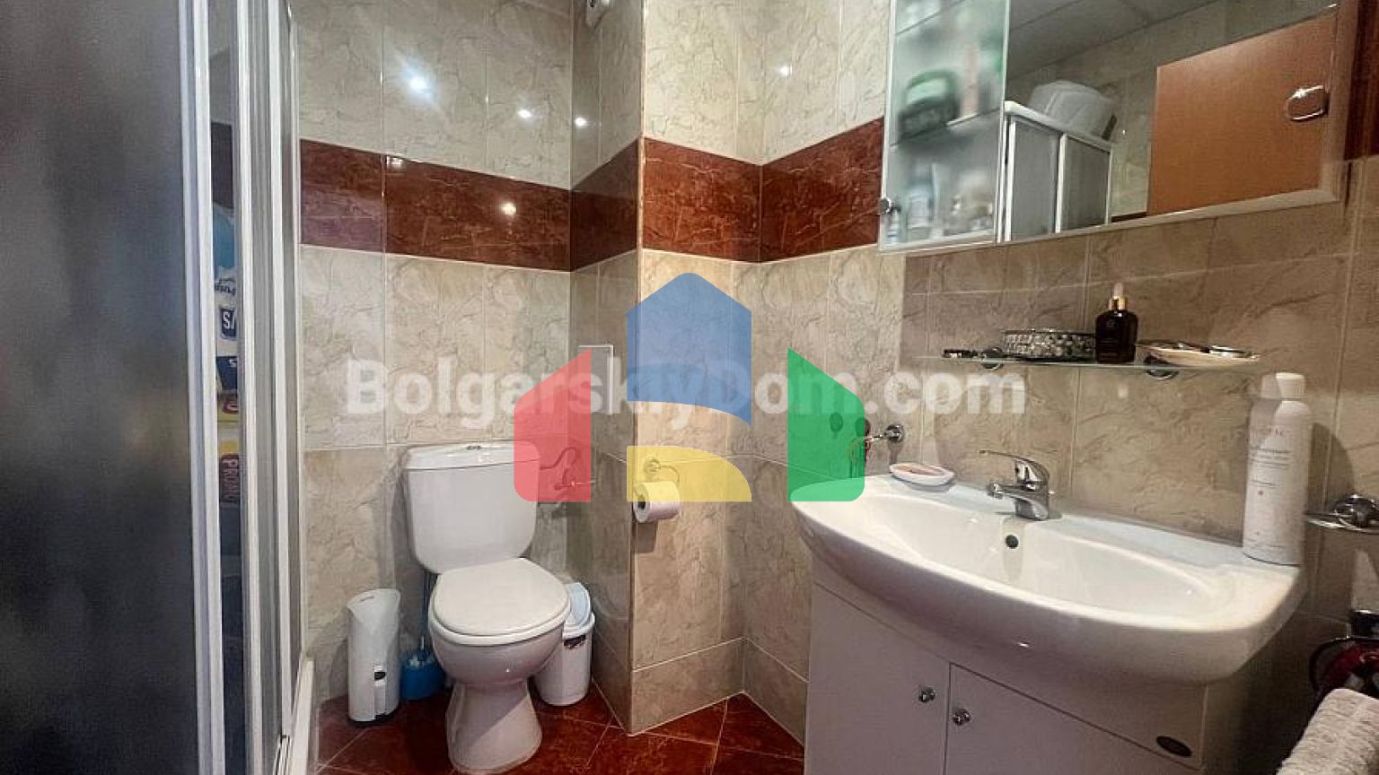 Трехкомнатная квартира в Марина Форт