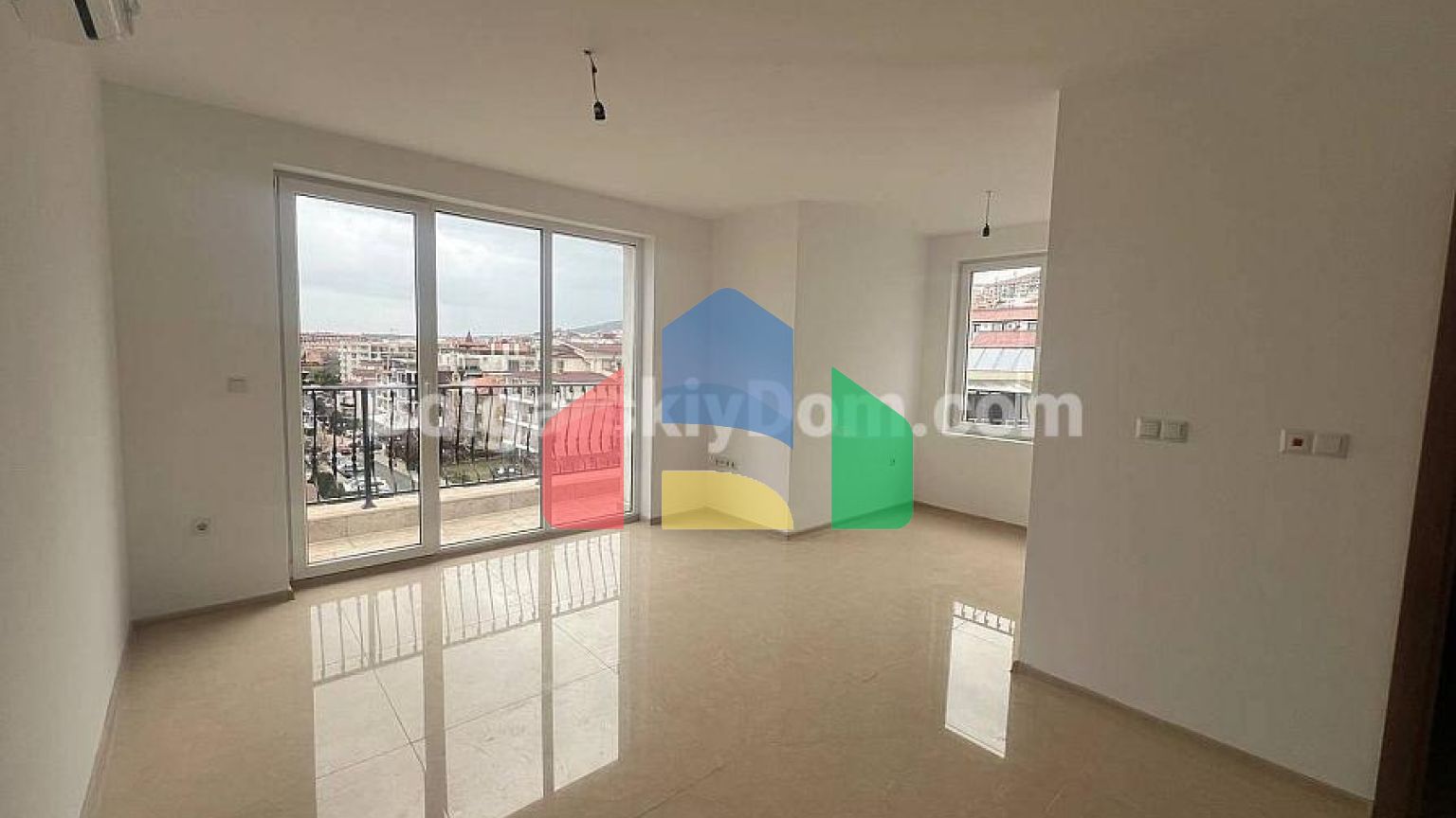 Квартира-студия в Гранд Вилла 1