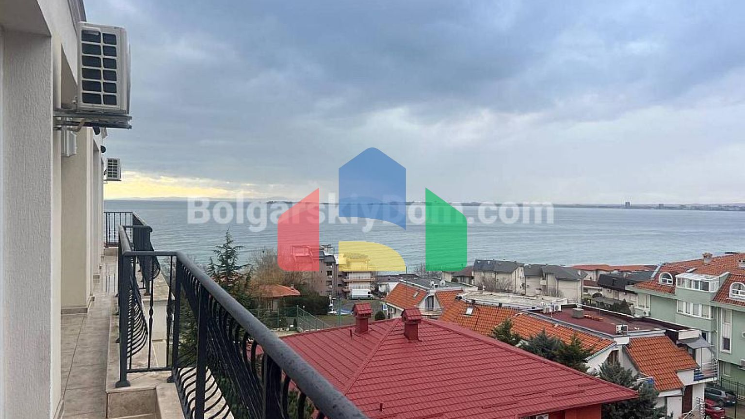 Квартира-студия в Гранд Вилла 1