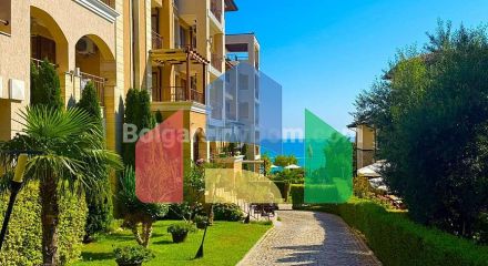 Двухкомнатный пентхаус в Порто Парадизо