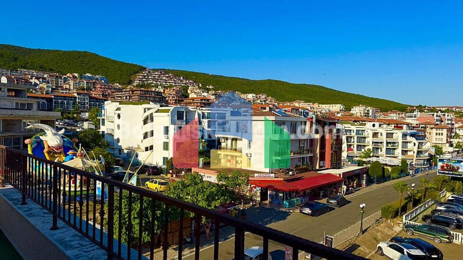 Двухкомнатный пентхаус в Порто Парадизо