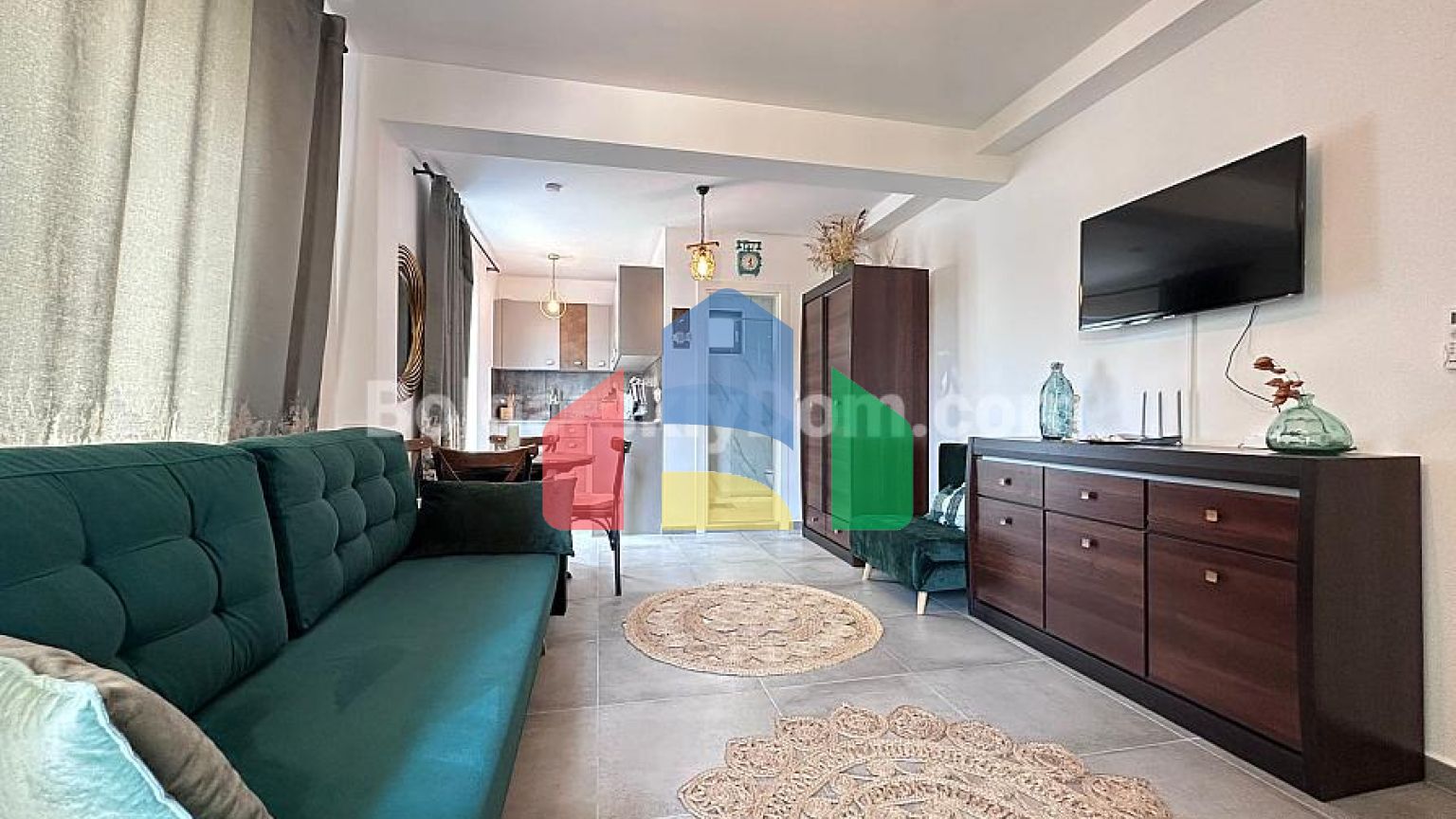 Квартира-студия в Мери Бич