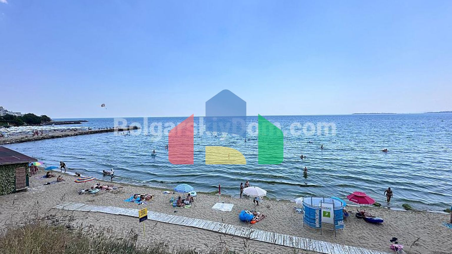 Квартира-студия в Мери Бич