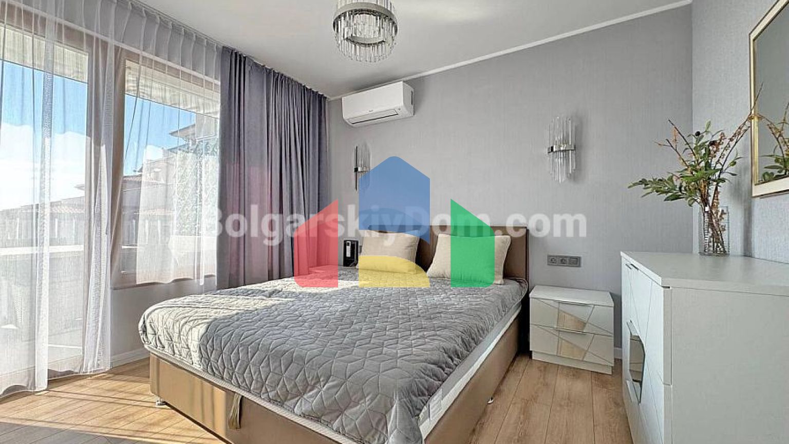 Трехкомнатная квартира в Сан Коуст Резорт