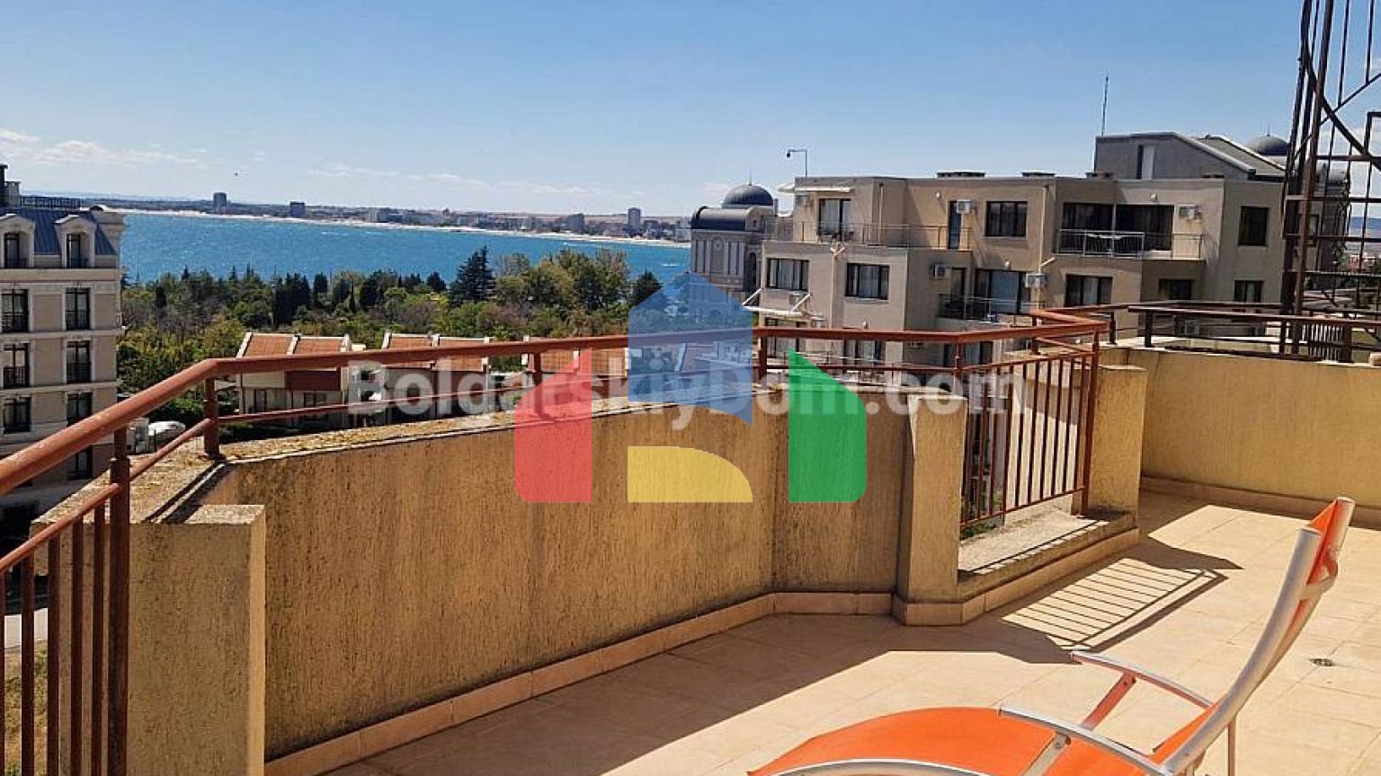 Квартира-студия в Антония