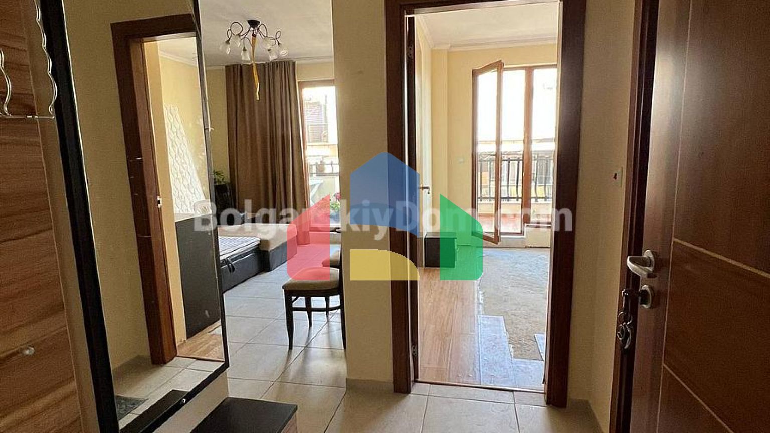 Двухкомнатаная квартира в Марина Парк