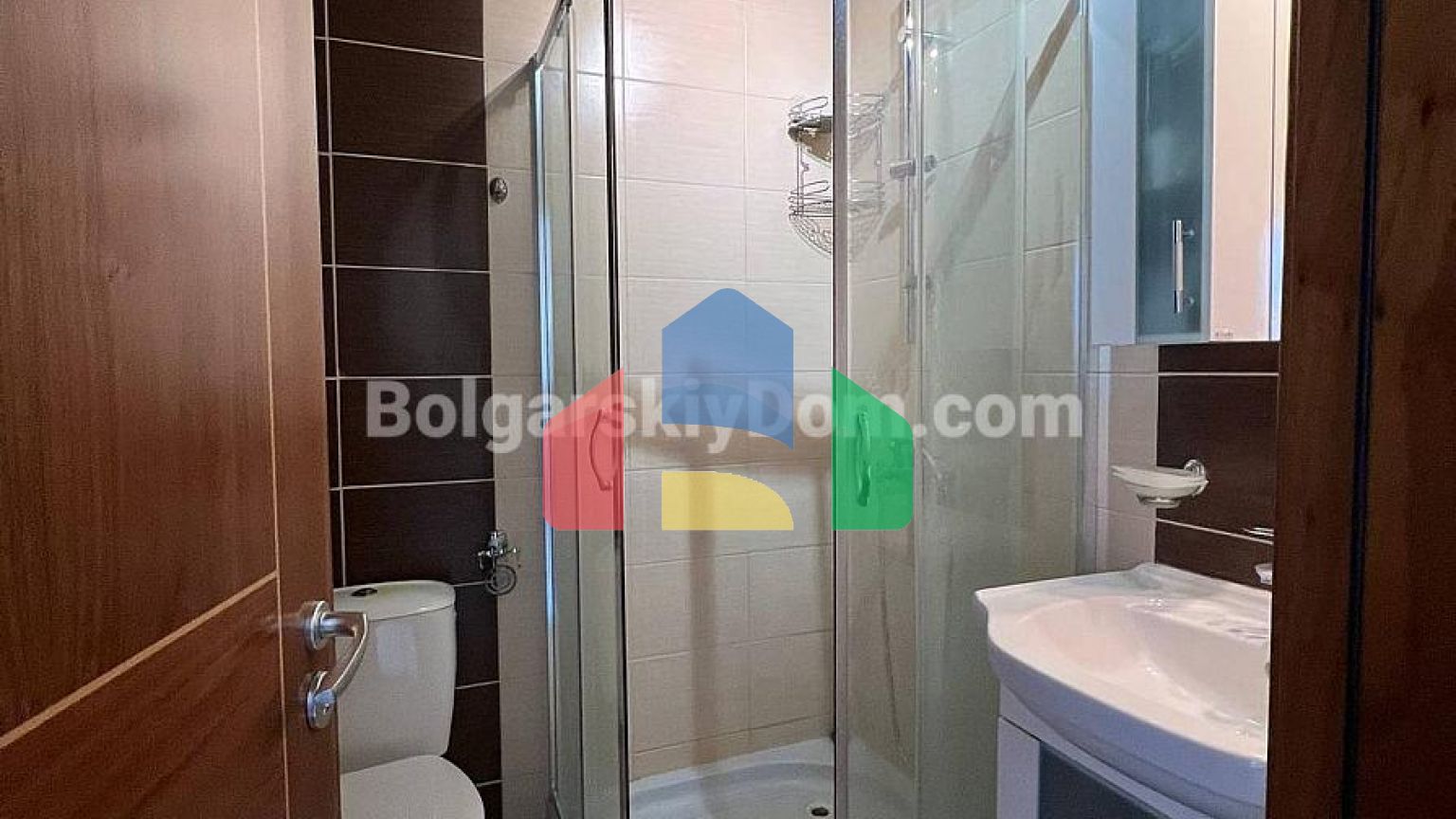 Двухкомнатаная квартира в Марина Парк