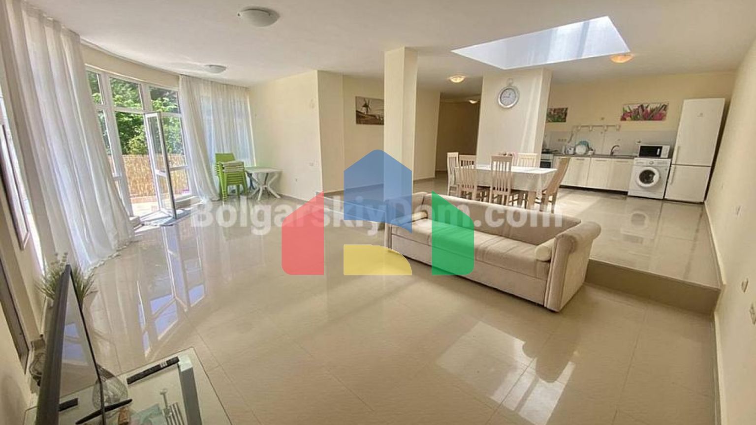 Двухкомнатная квартира в Святом Власе