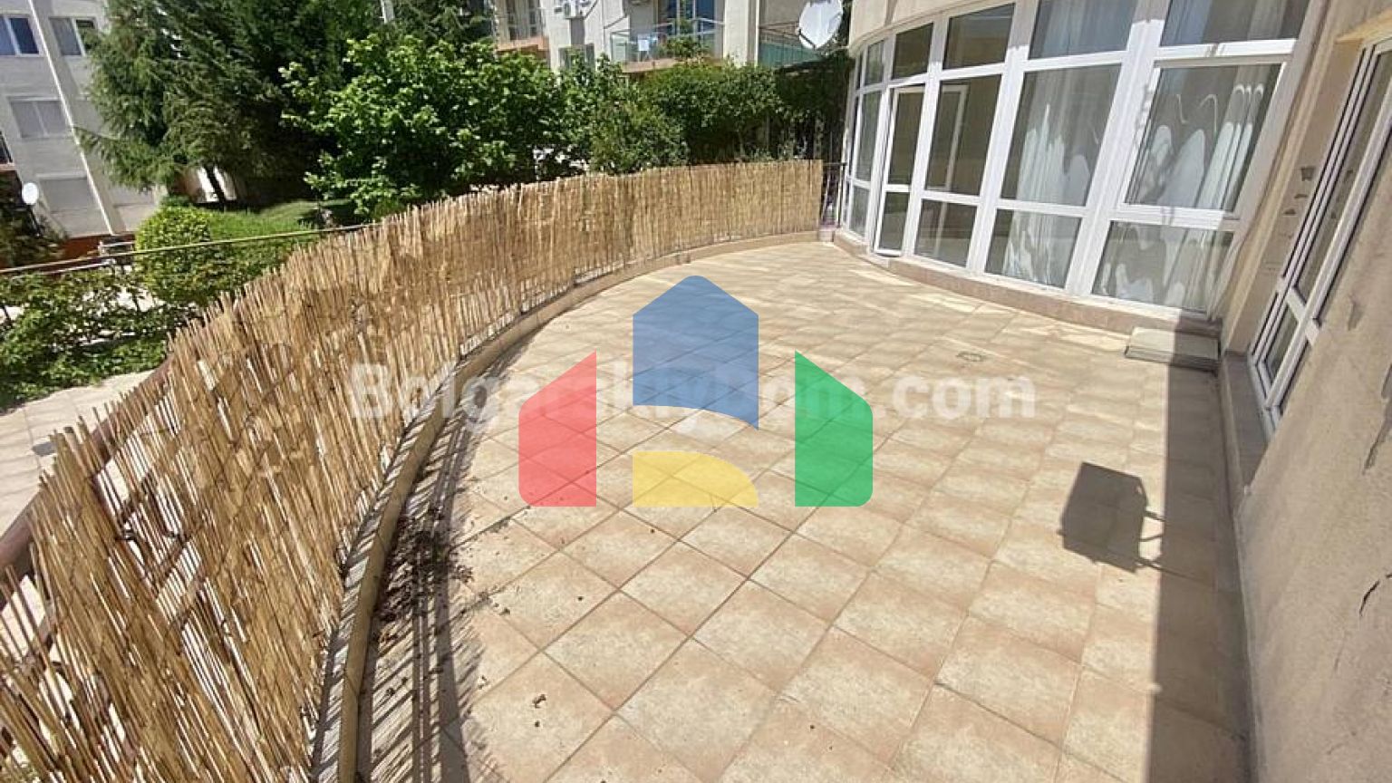 Двухкомнатная квартира в Святом Власе