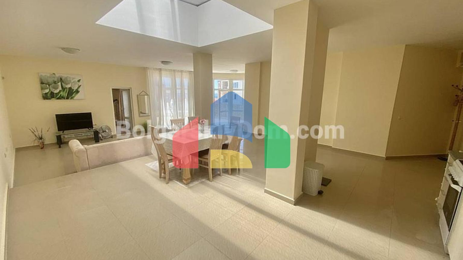 Двухкомнатная квартира в Святом Власе