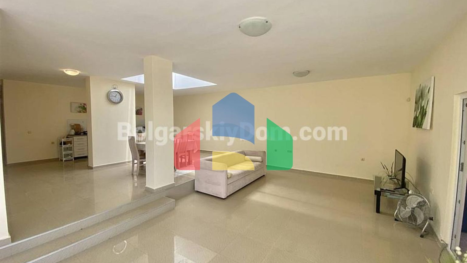 Двухкомнатная квартира в Святом Власе