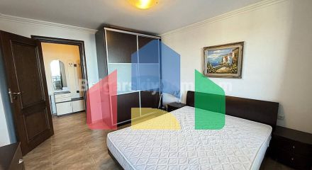 Трехкомнатная квартира в Манастира