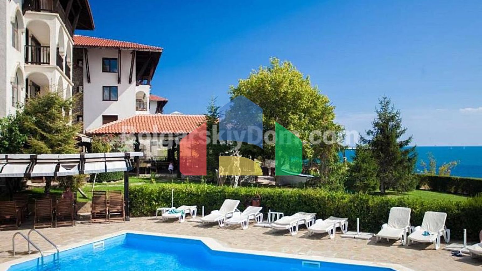 Трехкомнатная квартира в Манастира