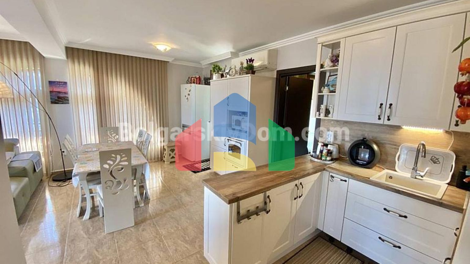 Четырехкомнатная квартира в Олимп