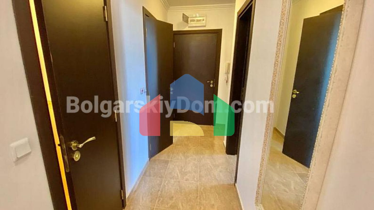 Четырехкомнатная квартира в Олимп