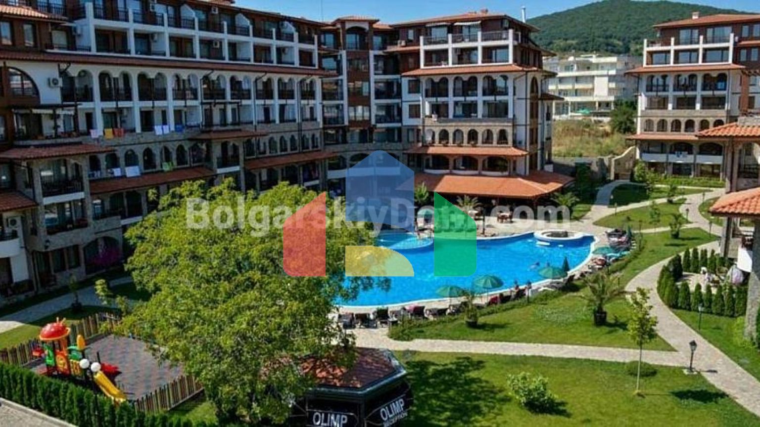 Четырехкомнатная квартира в Олимп