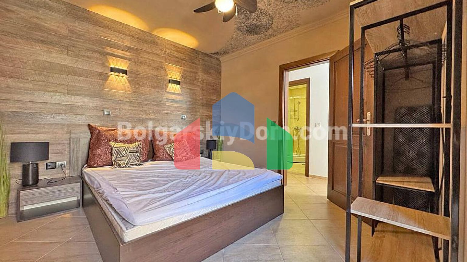 Двухкомнатная квартира в Антония