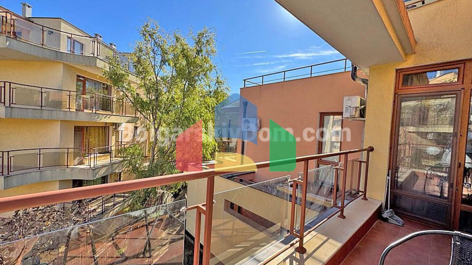 Двухкомнатная квартира в Антония