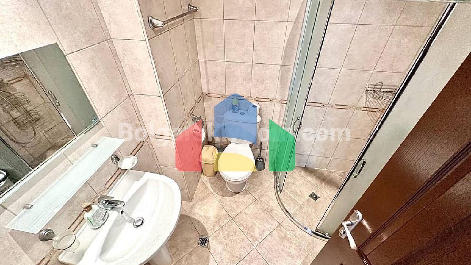 Трехкомнатная квартира в Панорама Бей