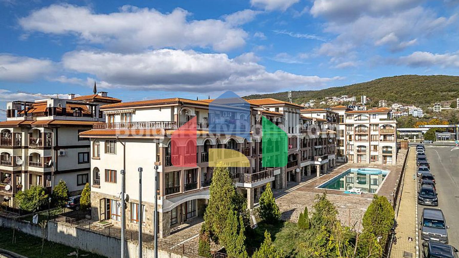 Трехкомнатная квартира в Панорама Бей