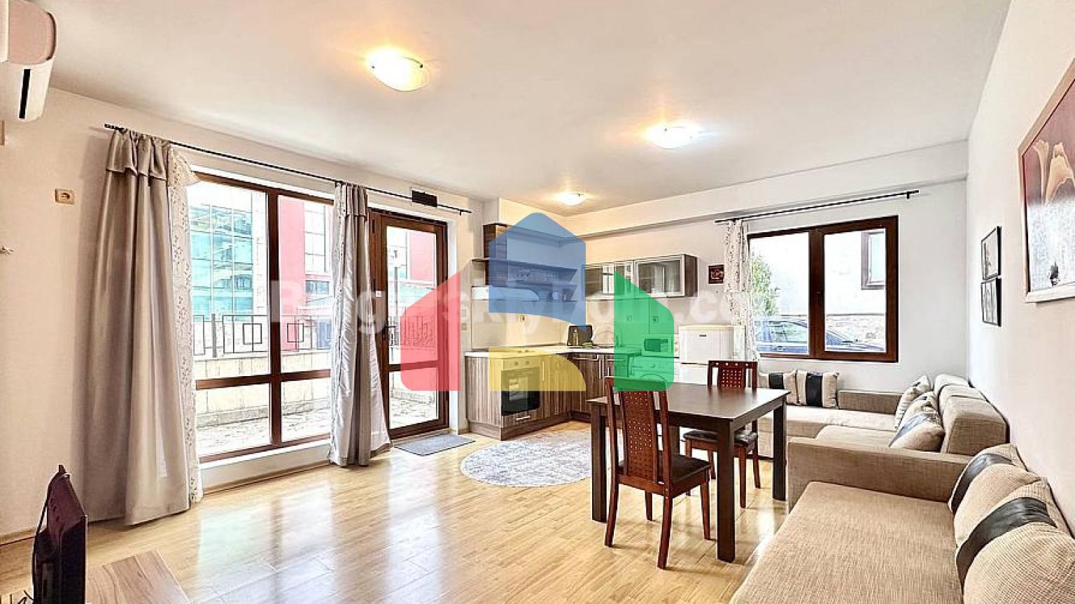 Трехкомнатная квартира в Панорама Бей