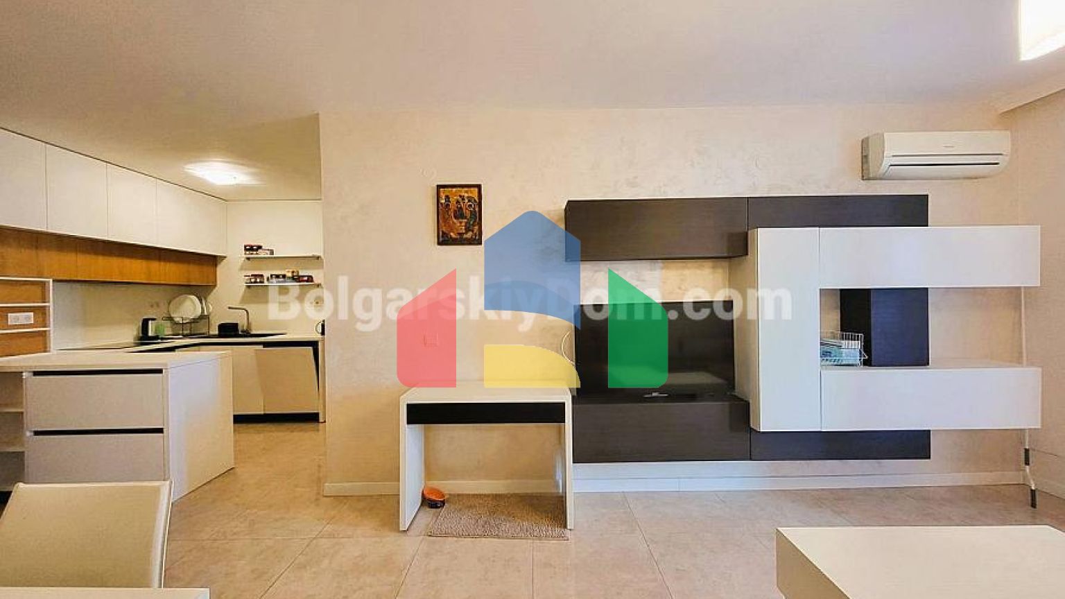 Трехкомнатная квартира в Коастал Дримс