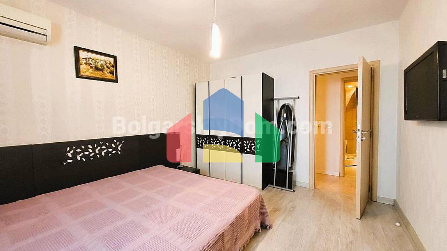 Трехкомнатная квартира в Коастал Дримс